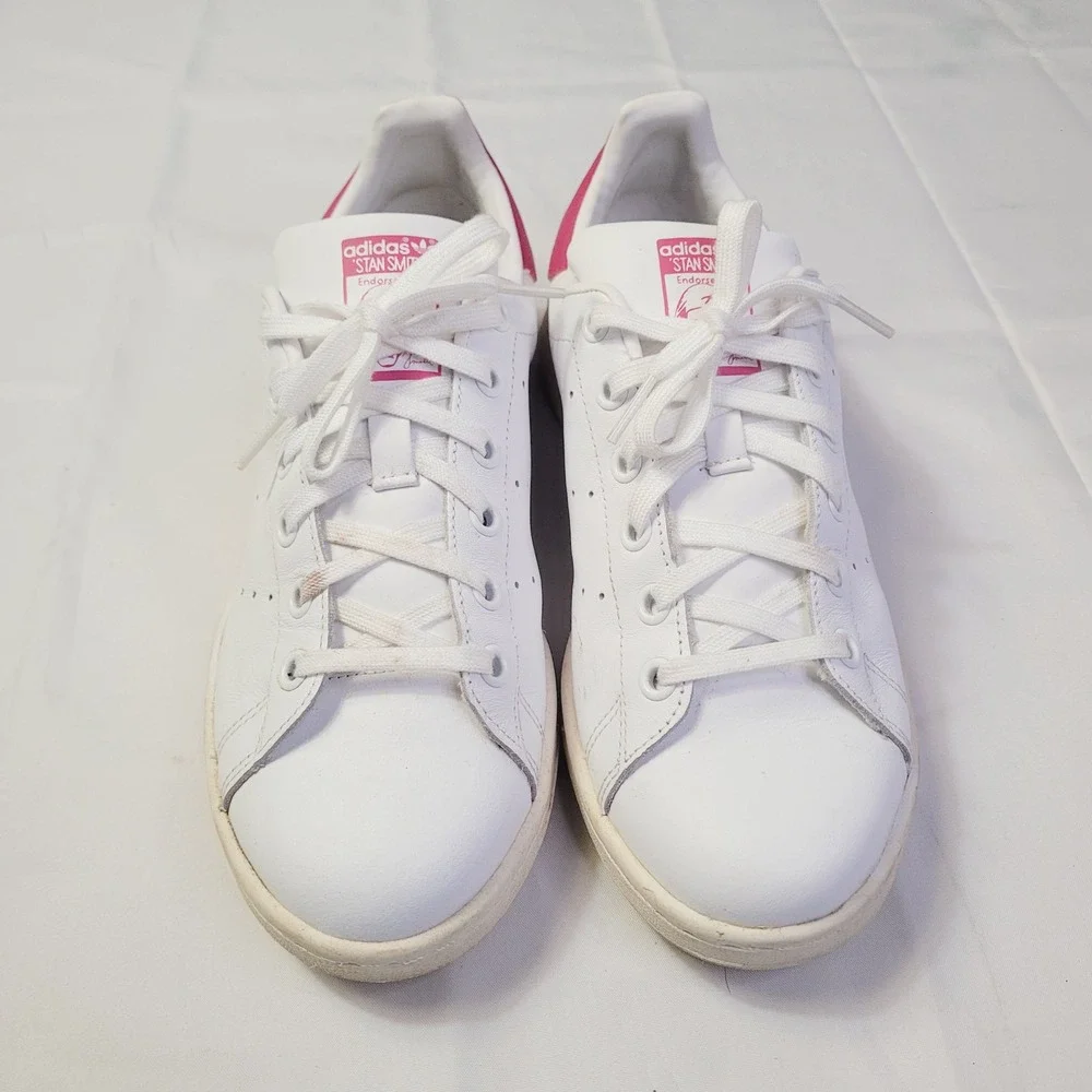 Adidas Womens Stan Smith Sneaker Size 7 White Pink Leather Low Top Classic G79